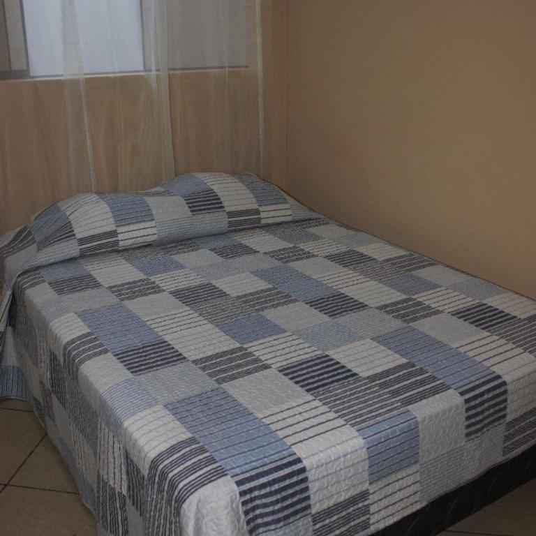 Acogedor departamento en 3er piso - Apartamento de 3 dormitorios - 26
