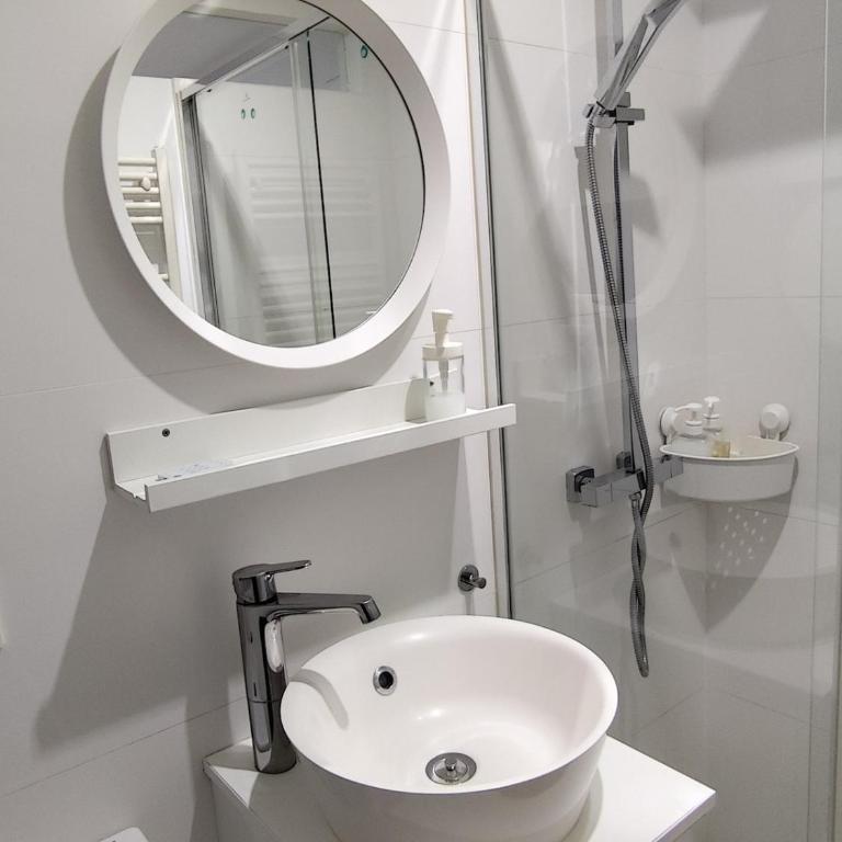 Exclusivo apartamento en casco antiguo - One-Bedroom Apartment - 15