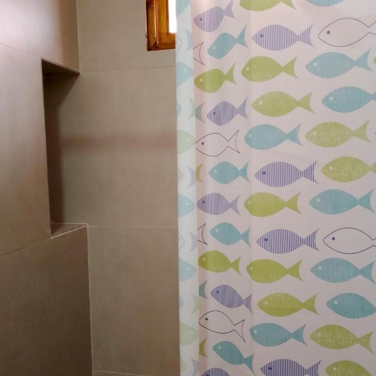Fifi Shouse - Habitación Triple con baño privado - 11