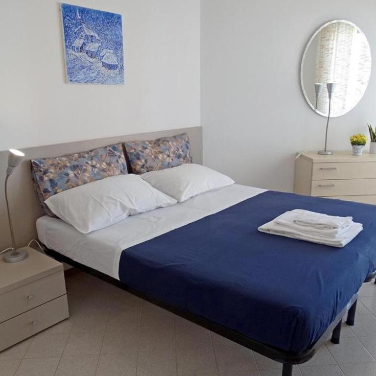 Nuovo fronte spiaggia, terrazza sul mare e piscina - Apartment with Sea View - 12