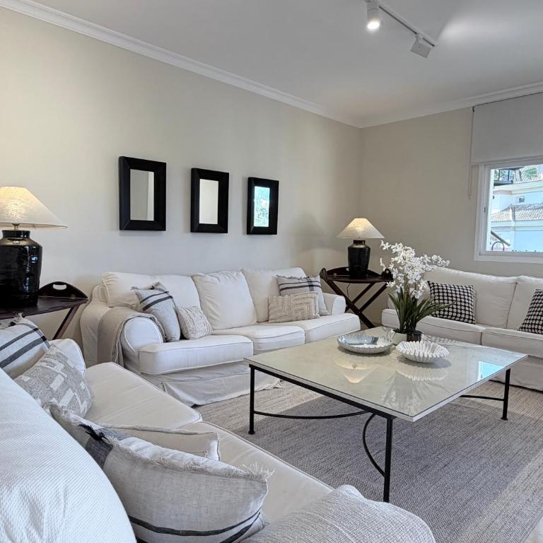 Costa del Sol Frontline Sea view penthouse - Apartamento de 2 dormitorios con balcón y vistas al mar - 8