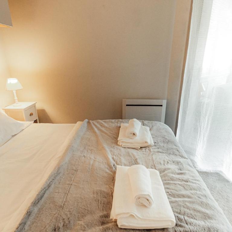 Private Garden Hideaway by the Sea - Appartement 2 Chambres avec Terrasse - 9