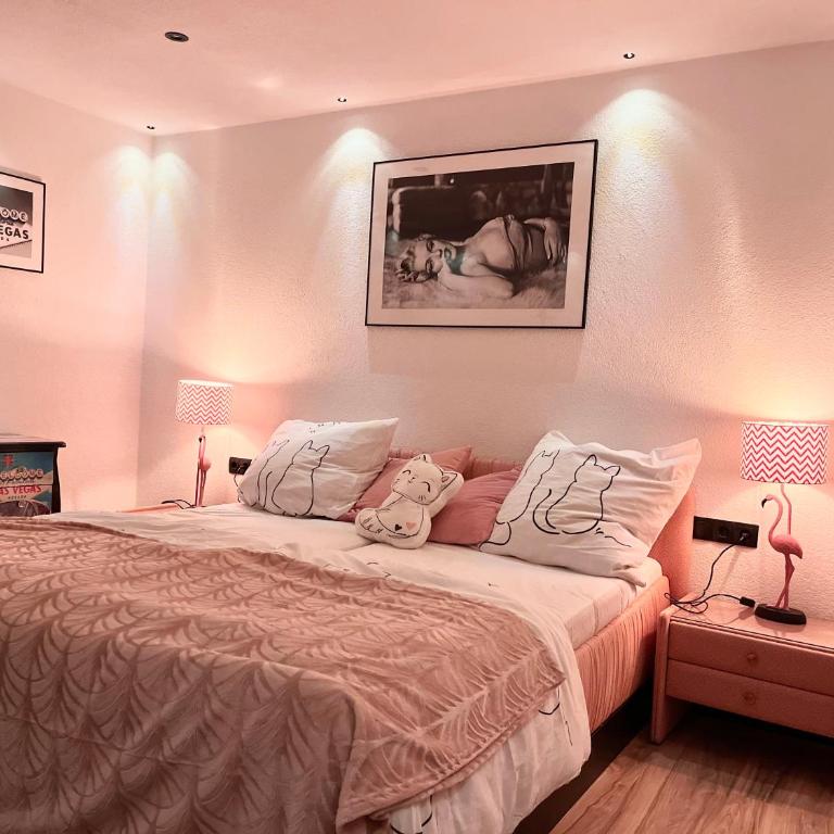 unique Ferienwohnung - Apartment mit 2 Schlafzimmern und Terrasse - 24