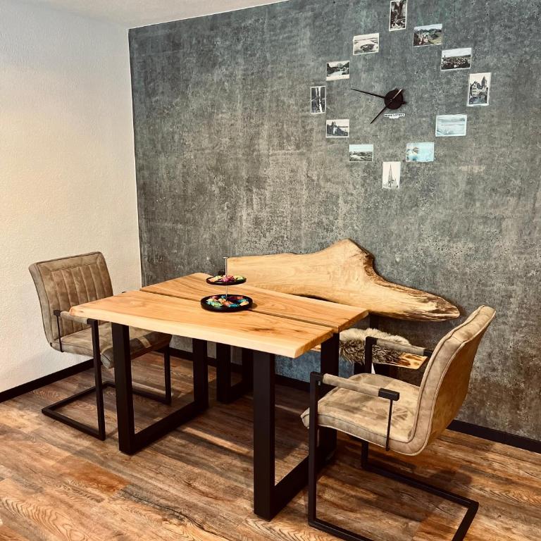 unique Ferienwohnung - Apartment mit 2 Schlafzimmern und Terrasse - 4