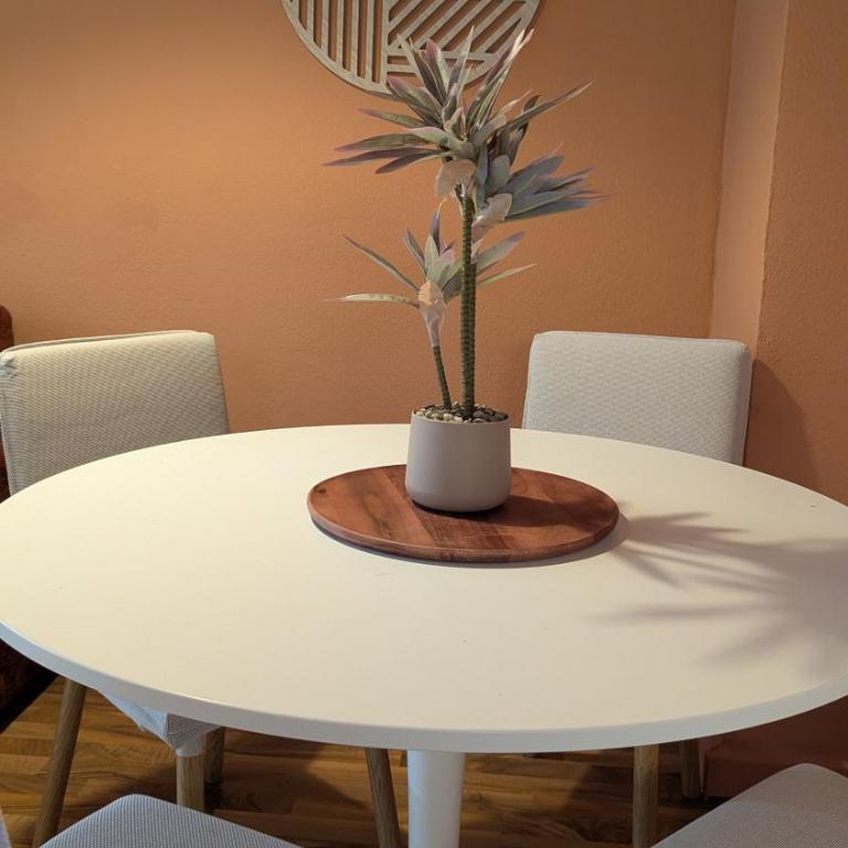 Zentral Wohnung kurz vor Linz nähe Autobahn - Apartment mit 1 Schlafzimmer - 2