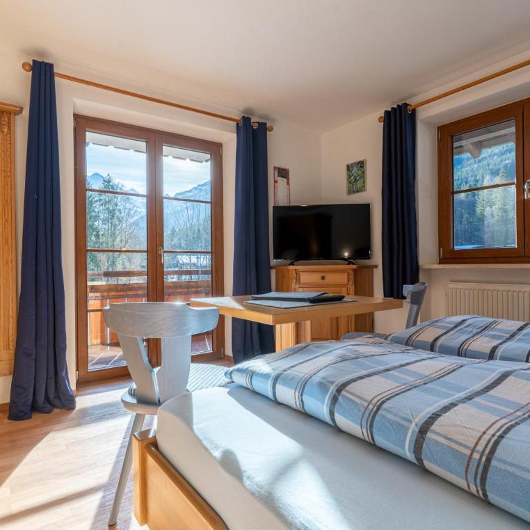 Landhaus Am Fellhorn - Doppelzimmer mit Bergblick - 9