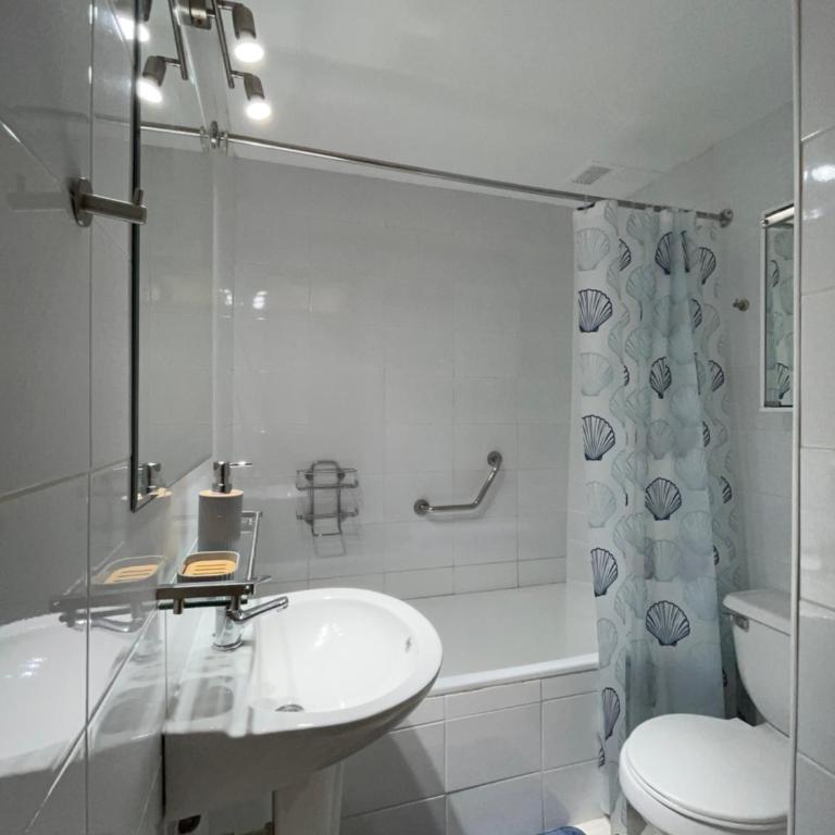 Departamento para 6 personas con vista al mar - Three-Bedroom Apartment - 3