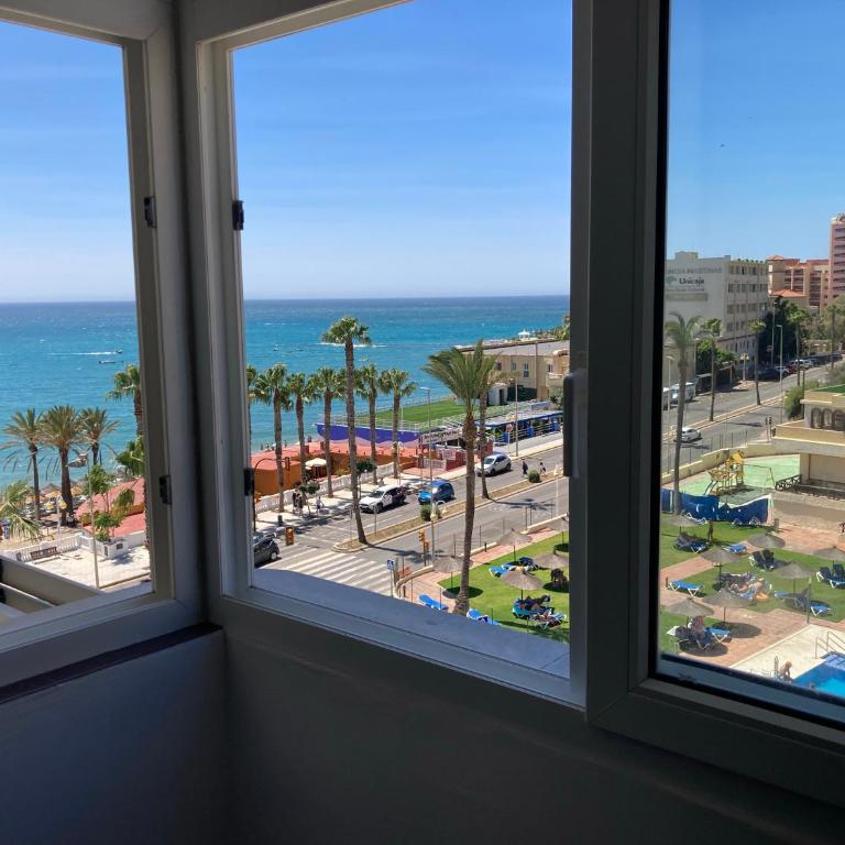 Apartamento Benalmádena Costa primera linea de playa - Apartamento de 2 dormitorios - 15