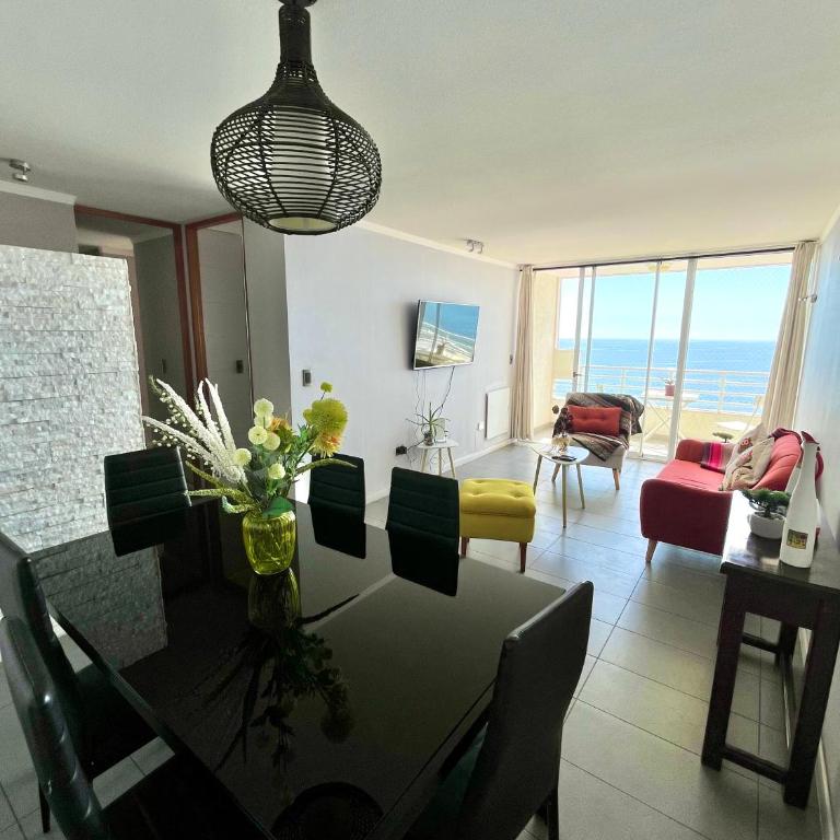 Costanera Huayquique - Two-Bedroom Apartment with Sea View - 5