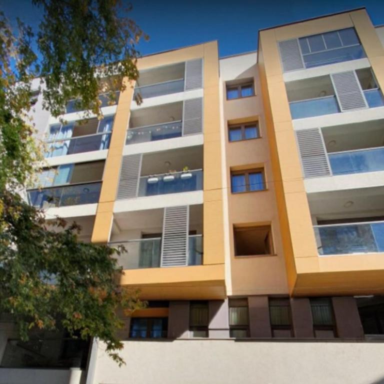 Mac Aviator City Center Two Double Bed Apartment - Apartment with Balcony - 2