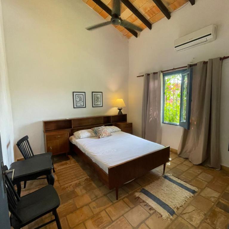 Casa colonial a metros del arroyo Piribebuy - Four-Bedroom House - 10