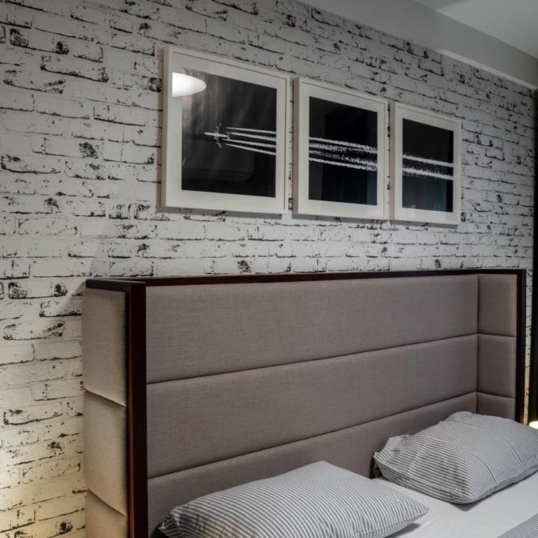 Mac Aviator City Center Two Double Bed Apartment - Apartment with Balcony - 19