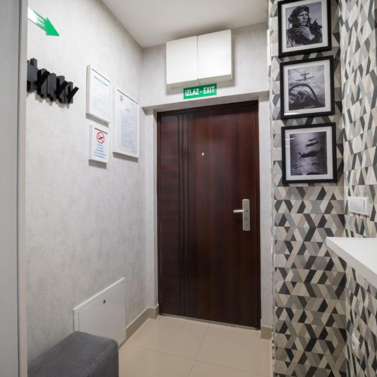 Mac Aviator City Center Two Double Bed Apartment - Apartment with Balcony - 16