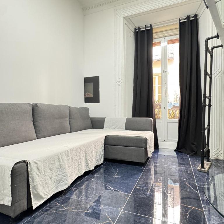 Apartamentos Day Madrid MALASAÑA I - Deluxe Apartment - 16