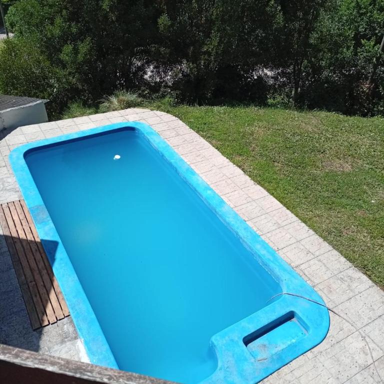 Casa amplia, con gran parque y pileta - Casa de 3 dormitorios - 3