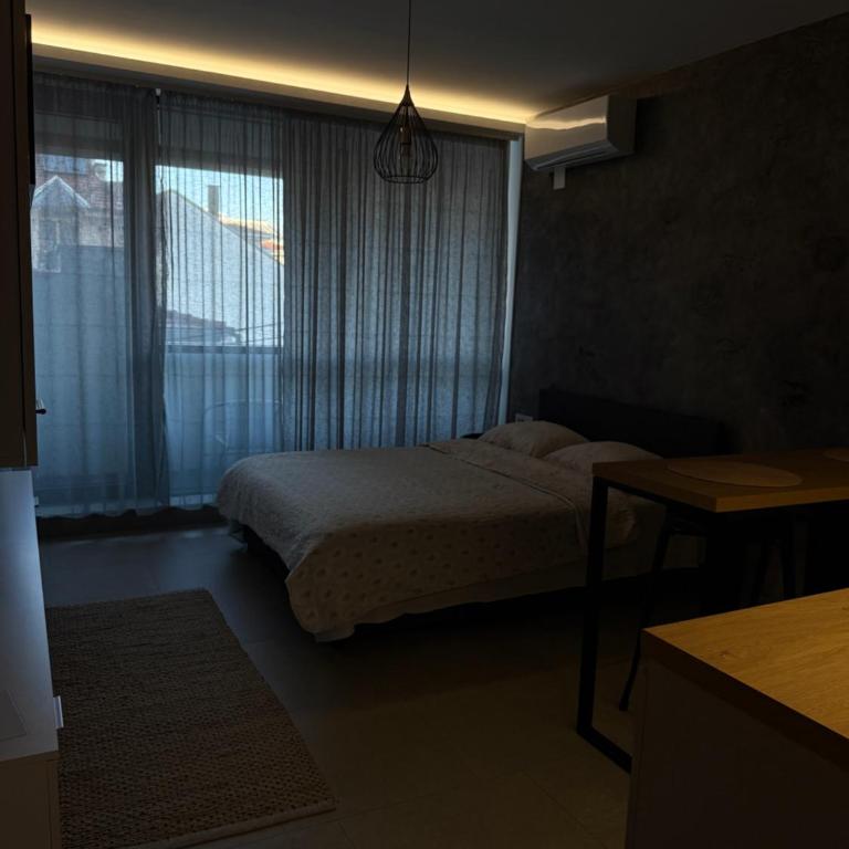 Apartment Niš - Studio with Balcony - 6