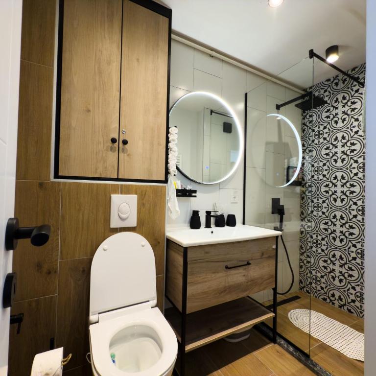 Cherry Magic apartment Sarajevo - Two-Bedroom Apartment with Garden View - 10