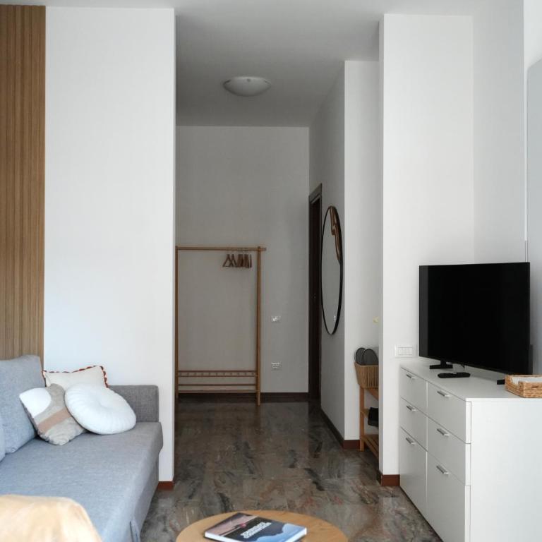 UNIque Apt Bergamo 2 - Appartamento con 3 Camere da Letto e con Balcone - 3