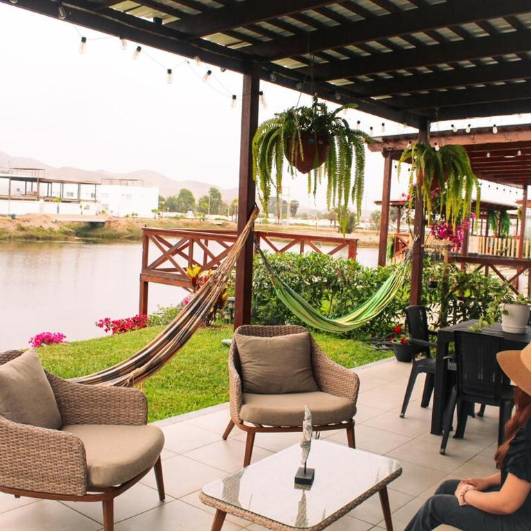 Increible casa de playa con vista al lago - Three-Bedroom House - 38