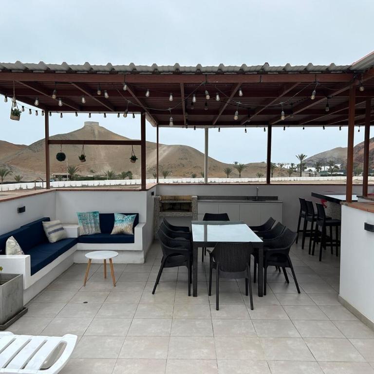Increible casa de playa con vista al lago - Three-Bedroom House - 39
