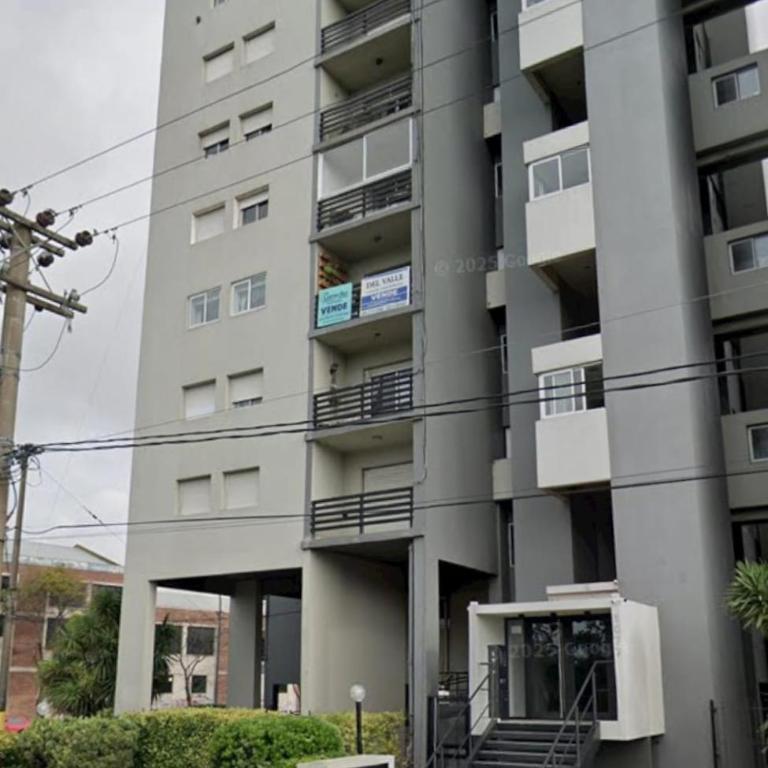 Gran tres ambientes en Zona Golf y Club Nautico de Playa Grande - Two-Bedroom Apartment - 3