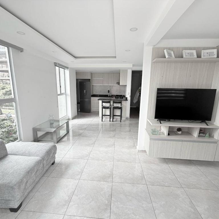 Apartamento en Cali, Colombia - Apartamento de 2 dormitorios - 1