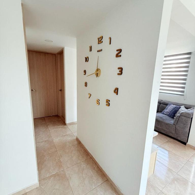 Apartamento en Cali, Colombia - Apartamento de 2 dormitorios - 7