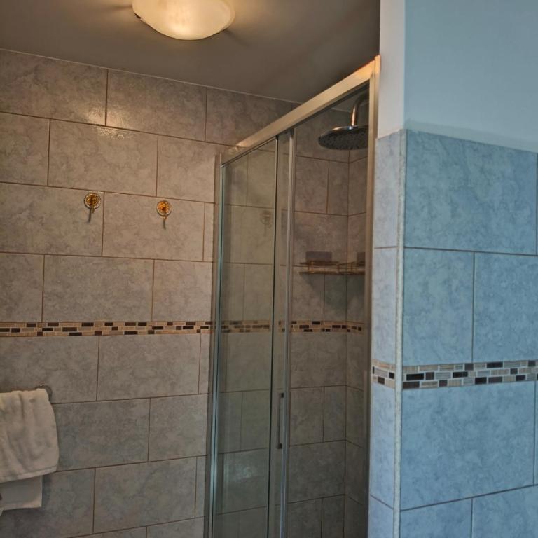 Zefira in Rome - Two-Bedroom Apartment - 12