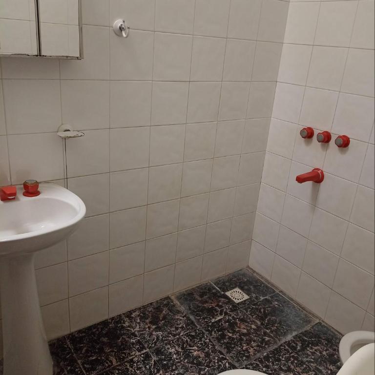 La Casa de Quinteros - Three-Bedroom Apartment - 14