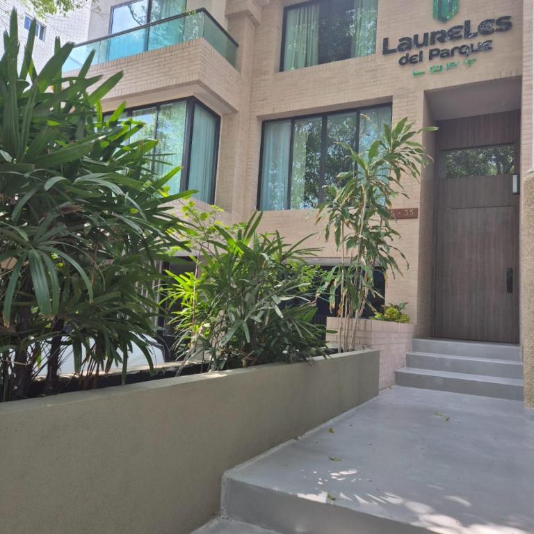 Laureles del parque loft - Habitación Doble con baño privado - 5