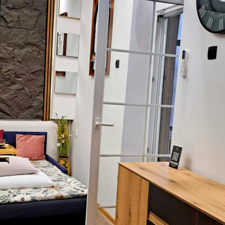 Tailor Palace - One-Bedroom Apartment - 26