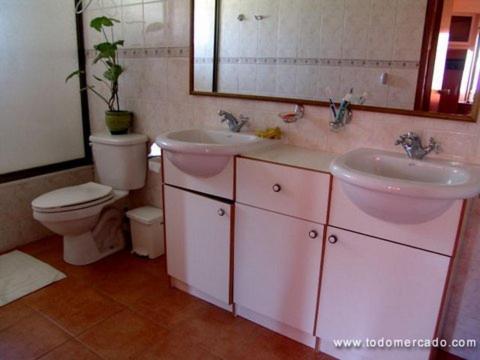 Casa Plaza Los Caballos - Six-Bedroom House - 79