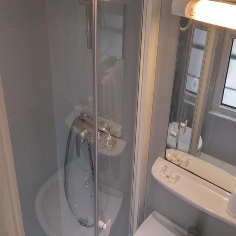 Modern Hotel - Chambre Simple - 3