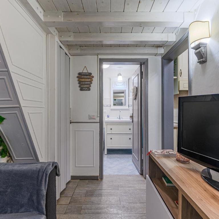 Charming retreat with private outdoor near Santa Croce - Appartamento con 2 Camere da Letto - 17