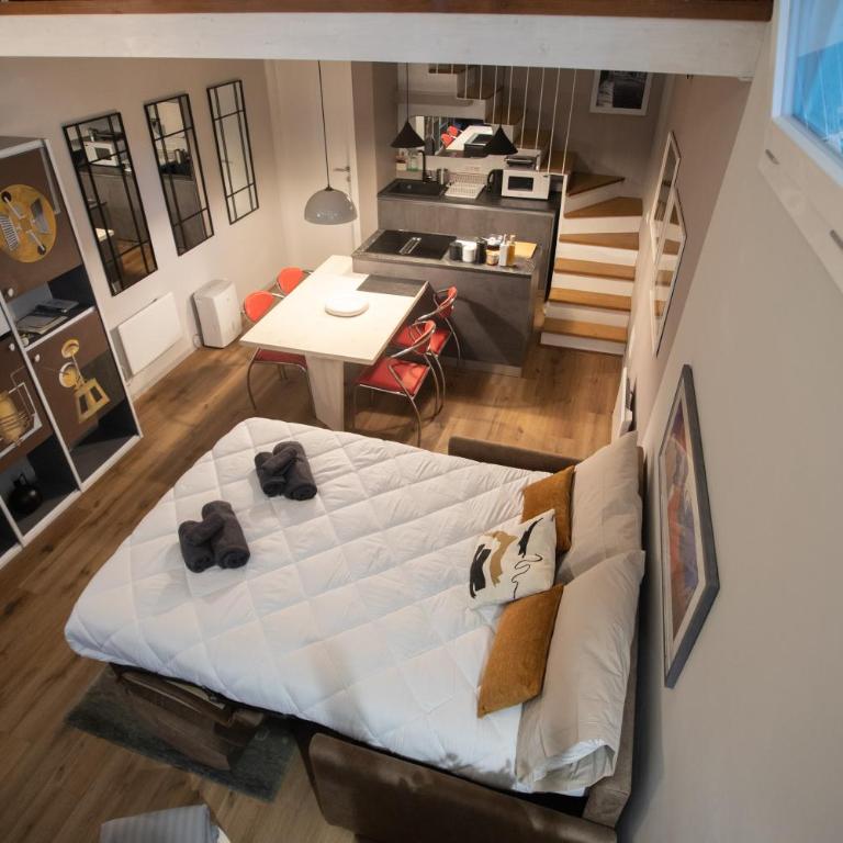 Casa degli Specchi- Duplex in Arona city center - By Guestaly - Appartamentino su 2 Livelli - 19