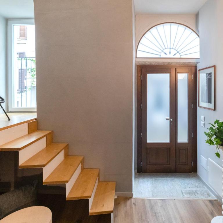 Casa degli Specchi- Duplex in Arona city center - By Guestaly - Appartamentino su 2 Livelli - 4