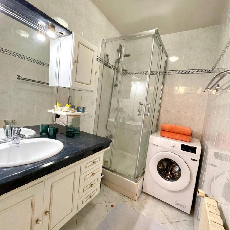 Le Majorelle’ - T2 50m2 Parking & Terrace - Apartment - 12
