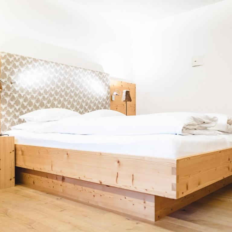 Aktiv & Spa Hotel Alpenrose - Standard Doppelzimmer mit Balkon - 4