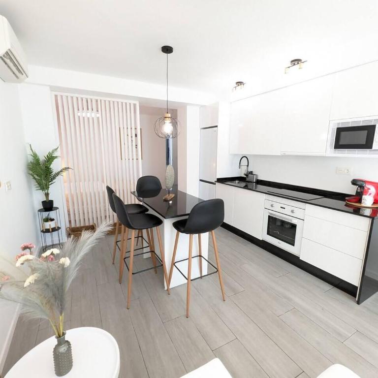 BAJONDILLO LOFT FRENTE AL MAR - Apartamento de 1 dormitorio - 3