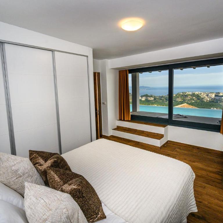 Palacio de Cantalobos - Villa Superior - 10