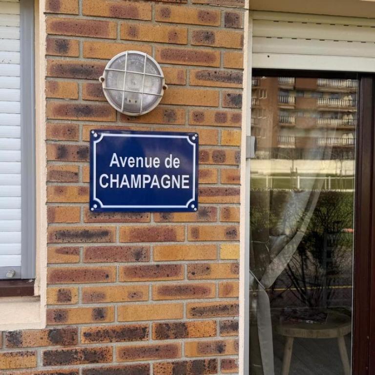 appartement du bonheur - Apartment mit 1 Schlafzimmer - 5