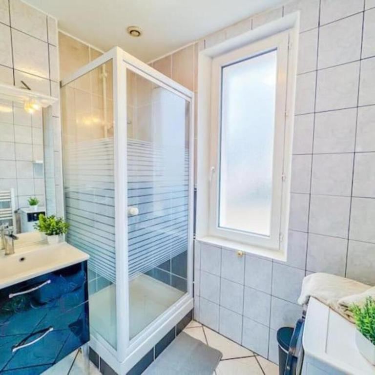 Joli T3 avec parking privé - Appartement 2 Chambres - 9