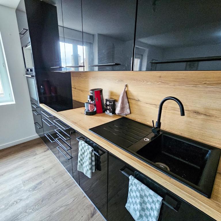 Funky 2 chambres 4 pers WIFI TV - Appartement 2 Chambres - 16
