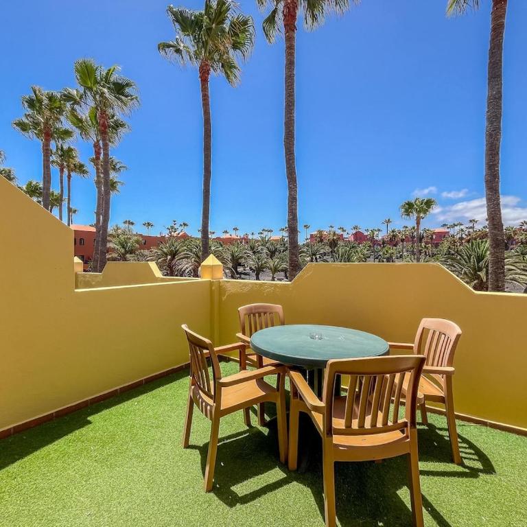 GuestReady - Oasis Royal Corralejo F313 - Apartment - 16