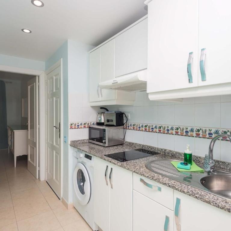GuestReady - Oasis Royal Corralejo F312 - FC - Apartment - 5