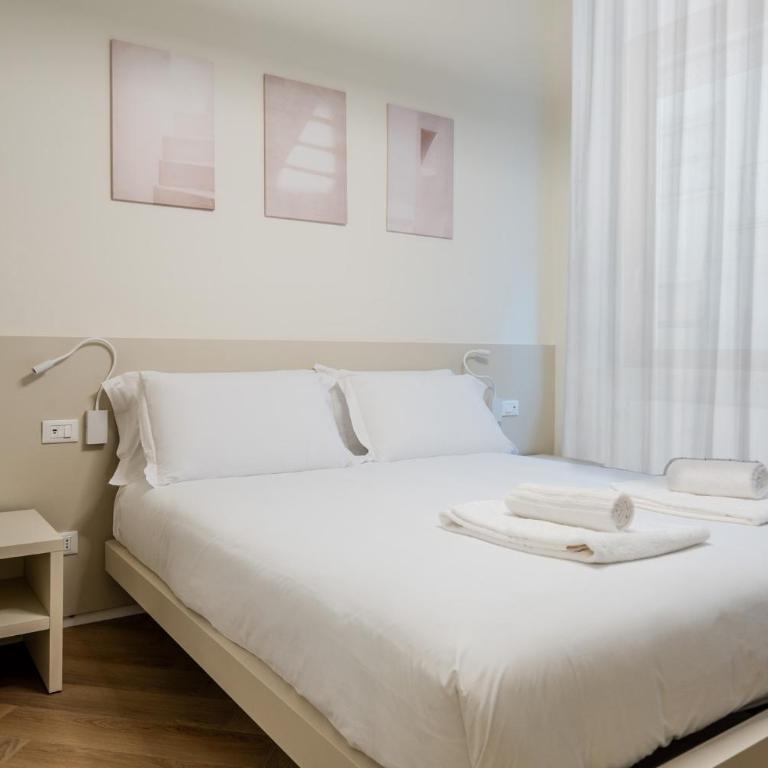 Italianflat - Duomo Atmosphere One - Deluxe Double Room with Shower - 17