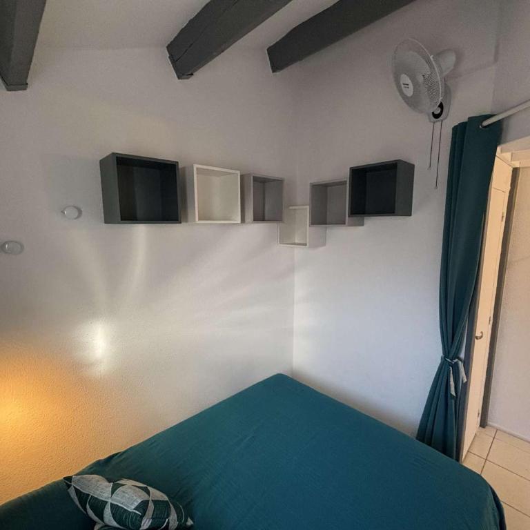 Appartement Studio Cabine Mezzanine 4 couchages- PORT-LA NOUVELLE PN290-031 - Appartement 1 Chambre - 12