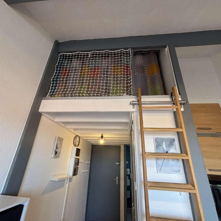 Appartement Studio Cabine Mezzanine 4 couchages- PORT-LA NOUVELLE PN290-031 - Appartement 1 Chambre - 13