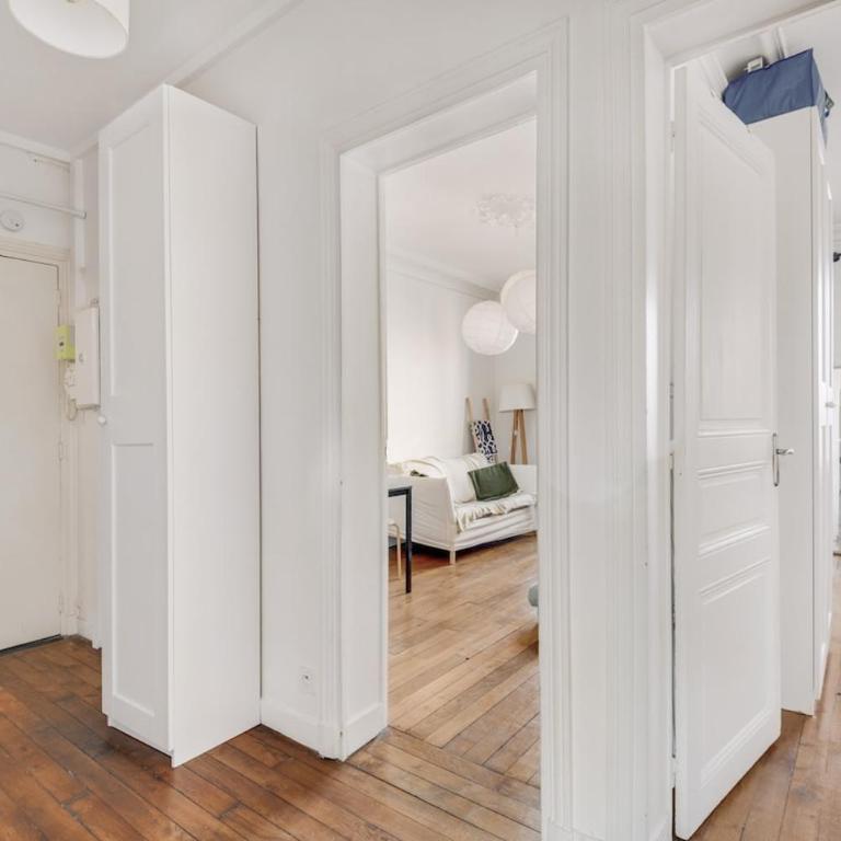 Escapade pratique pour 4 à Saint-Denis - Apartment - 11