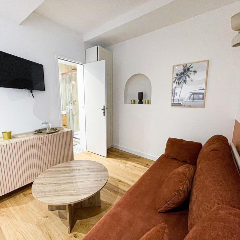 PS - Lovely Studio - Historic center - Very quiet - Appartamento - 2